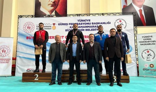 Minderin zirvesinde Kağıtspor var