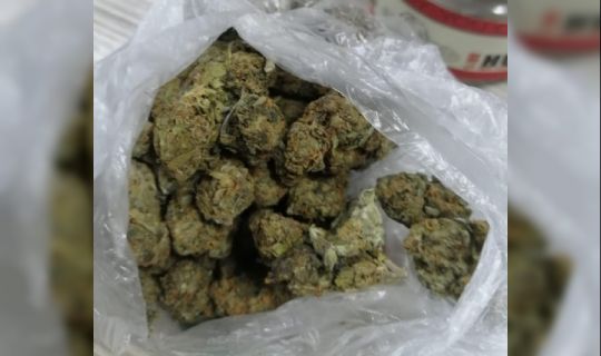 54 gram marihuana ile yakalandı