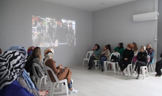 Başiskele’de “Ergen ile İletişimin Püf Noktaları” Konuşuldu