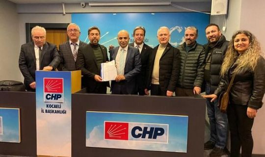 CHP Körfez İlçe Başkanı Bülent Yıldız İstifa Etti.