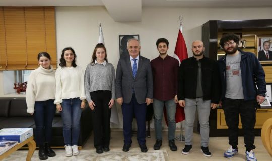Gençlerimizin Çalışmalarını Destekliyoruz Gençlerimizin Çalışmalarını Destekliyoruz