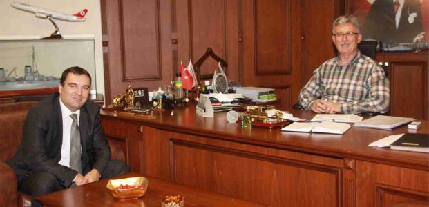 İzgaz, Belediye Binasında hizmet verecek