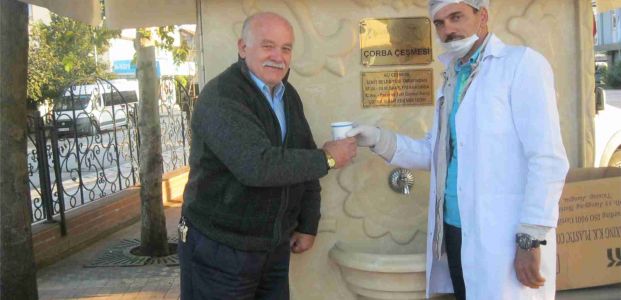 İZMİT’TE HER AY 100 BİN KİŞİ ÇORBA İÇİYOR