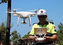 Drone ile trafik denetimleri yapılmaktadır.