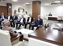 Başkan Büyükakın: İnsanımızın her sıkıntısına çözüm arıyoruz