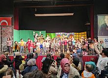 GELENEKSEL RAMAZAN AKŞAMLARI ÇOCUKLARIN NEŞESİ İLE GÜZEL