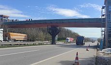 Ormanya yaya üstgeçidinde sona doğru