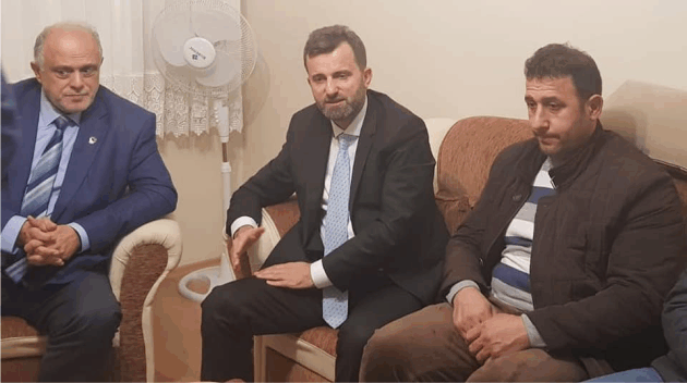 MHP Körfez İlçe Başkanı Zeki Gürsu, Erdemir’e taziyede bulundu