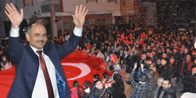 Şener Söğüt'ün çoşkulu ve görkemli "Gönül Belediyeciliği mitingi"