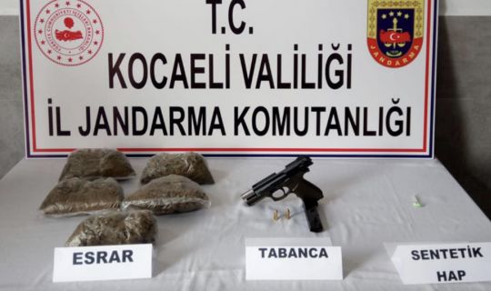 Uyuşturucu tacirleri yakalandı