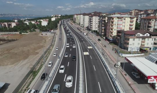 Gölcük Yüzbaşılar, Kavşağı trafiğe açıldı