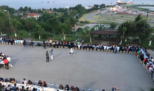 Körfez Fen Lisesi’nden geleneksel iftar