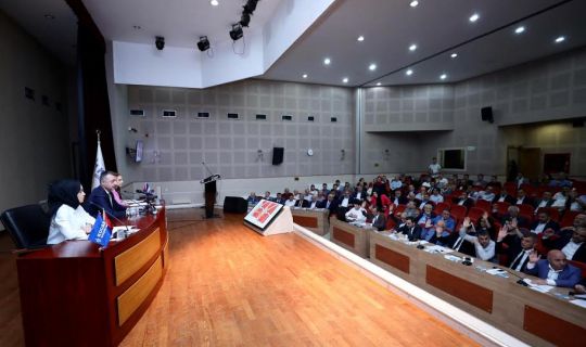 Büyükşehir’in yönetim organizasyonu yeniden yapılandı