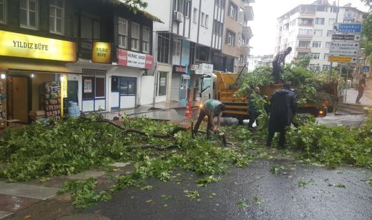 İZMİT BELEDİYESİ, VATANDAŞIN YANINDA