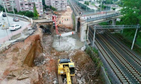 Kuruçeşme tramvay hattında yeni menfezin inşasına başlandı