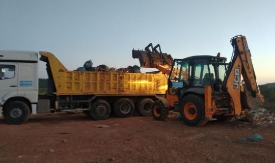 5 sahilden, 835 ton çöp toplandı