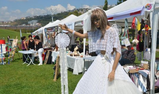 SANATFEST, İZMİT’TE BAŞLADI