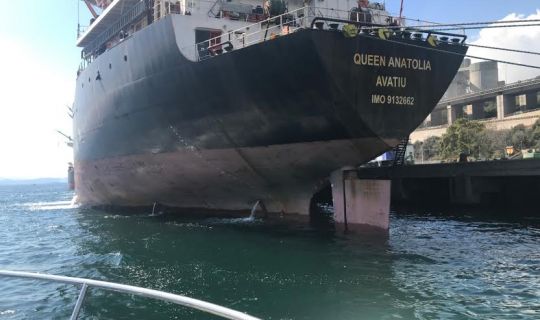 İzmit Körfezi’ni kirleten gemiye 1 milyon 772 bin TL’lik ceza