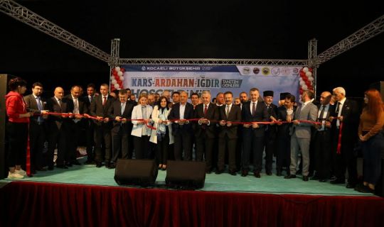 Büyükakın “Türkiye’nin en önemli zenginliği birlik ve beraberliğimizdir”
