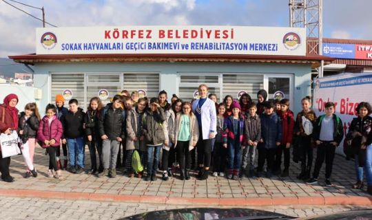 Hayvan Bakım Merkezi’nin, misafirleri öğrenciler oldu