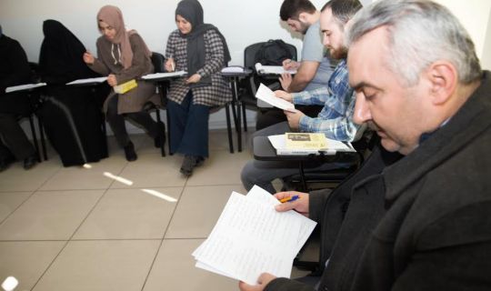 KO-MEK’te Osmanlı Türkçesi öğreniyorlar