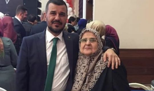 İbrahim Çırpan'ın annesi hakkın rahmetine kavuşmuştur.