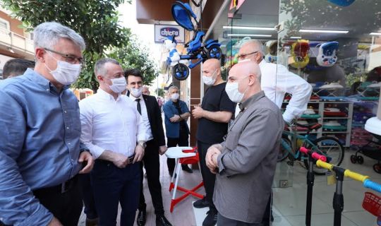 Başkan Büyükakın, ‘’Hizmet üretiyor, halkımızın yanında oluyoruz’’