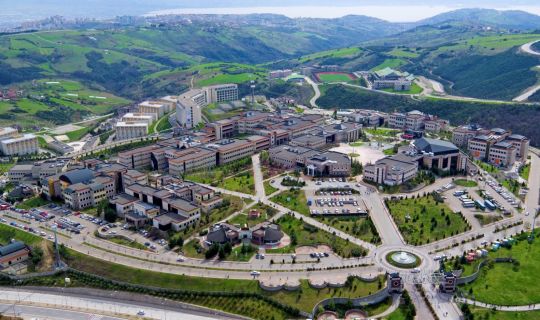 KOÜ Hastanesi ek binasına asansör ve yürüyen merdiven