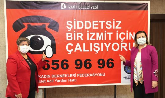 İzmit Belediyesi ve Türkiye Kadın Dernekleri Federasyonu, ’Şiddetsiz Bir İzmit’ için imzaları attı