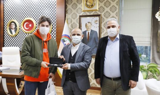 Başkan Söğüt, “Gençlerimizin başarısı bizleri mutlu ediyor”