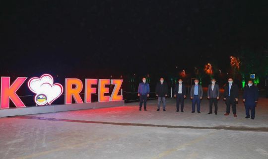 ‘Körfez’ yazısı, ilçeye renk kattı,