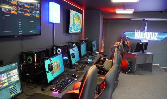 Yerel yönetimlerde bir ilk:  E Gençlik projesiyle gençlere alan açılıyor