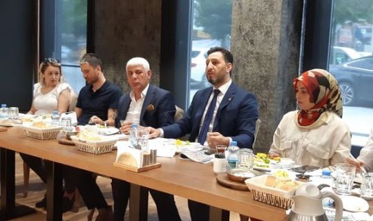 Körfez Pazarcılar Odası Başkanı, Zafer Şahin adaylığını açıkladı