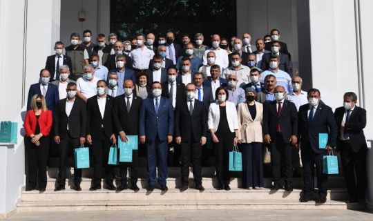 Vali Yavuz, Körfezli Muhtarlarımızın Sorun ve Taleplerini Dinledi