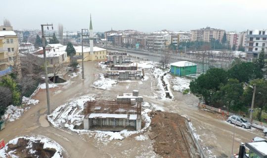 Kuruçeşme tramvay köprüsünün  ayakları yükseliyor