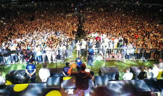Oğuzhan Koç Körfezlileri coşturdu Oğuzhan Koç Körfezlileri coşturdu