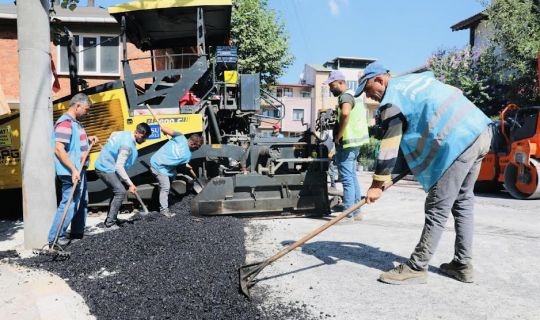 Yeniyalı Mahallesinde sıra üst yapıda