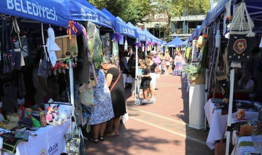 GÖLCÜK BELEDİYESİ GELENEKSEL EL SANATLARI FESTİVALİ SONA ERDİ