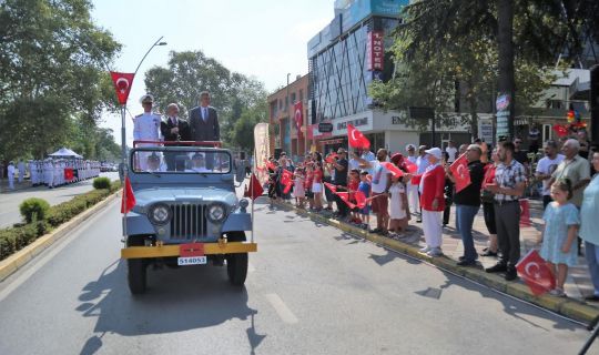 GÖLCÜK'TE 30 AĞUSTOS ZAFER BAYRAMI COŞKU İLE KUTLANDI