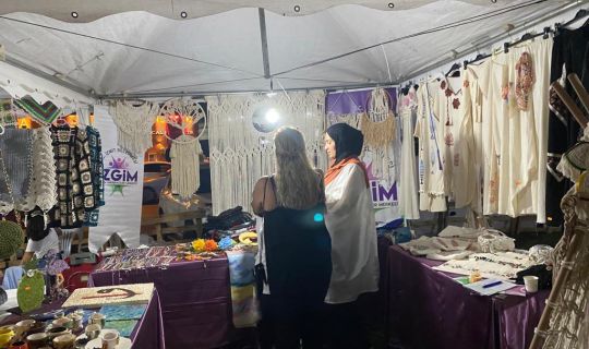 İZGİM’li kadınlar ‘Sanatfest Üreten Anneler ve Çocuk Yaz Panayırı’nda