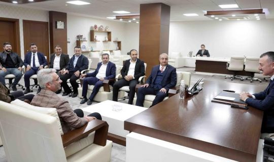 Başkan Büyükakın: İnsanımızın her sıkıntısına çözüm arıyoruz