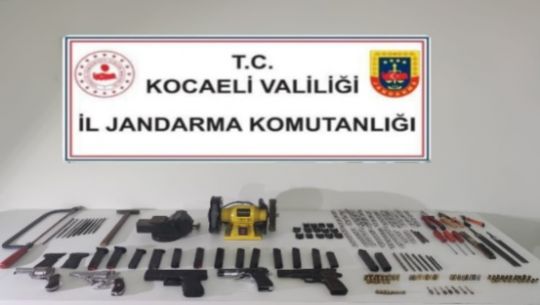 Asayiş uygulamaları ile yol kontrol ve aramalarında;