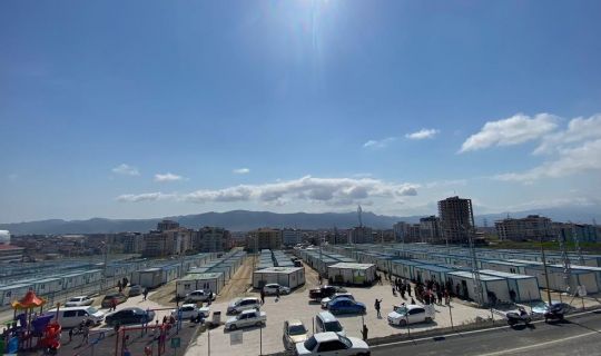 Büyükşehir'in Defne'deki Konteyner Kentine vatandaşlar taşınmaya başladı