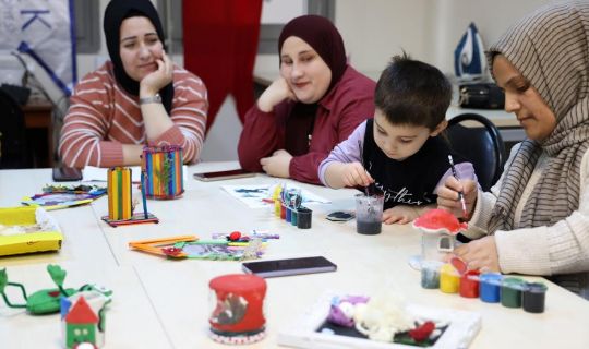 Çocuk gelişim kursları, anneler için bir fırsat