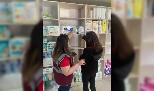 İzmit Belediyesi depremzedelerin yaralarını sarmaya devam ediyor