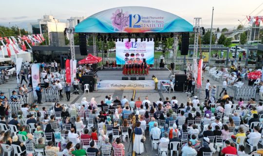 İzmit’in esnafları, ‘En Tatlı Festivale’ 10 üzerinden 11 verdi