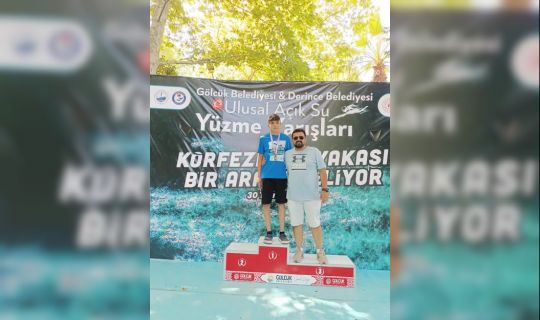 Körfezli Eymen, üçüncü oldu