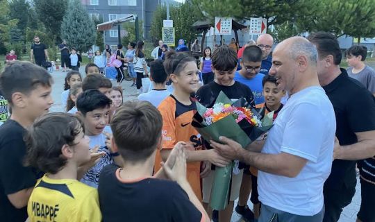 Başkan Söğüt, sözünü tuttu, çocuklarla buluştu