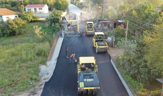 Başiskele’de, Üç Ayrı Noktada Asfalt Çalışması