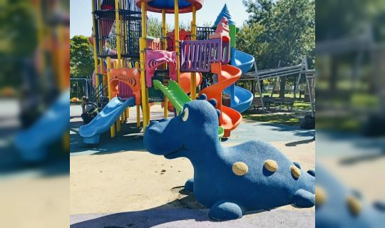Körfez’de parklar, hayvan figürleriyle renkleniyor